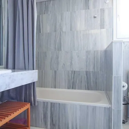 Precioso ático En Cabopino -